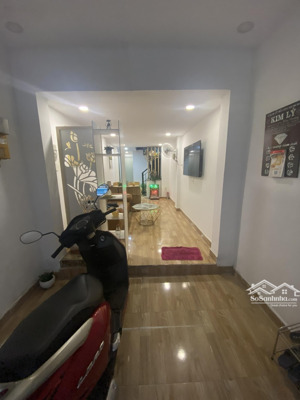 rẻ - rộng nhất quận 3- chính chủ cho thuê nhà nguyên căn- 105m2 . hẻm ô tô. chỉ 16 triệu/ tháng