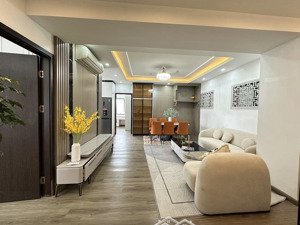 bán căn hộ chung cư trần bình trung tâm cầu giấy 3 phòng ngủ rộng nội thất cao cấp gần trường