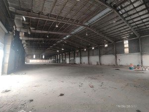 cho thuê kho 3500m bình chuẩn thuận an - điện 250kva giá 120triệu