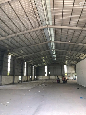 cho thuê 1400m xưởng thuận giao thuận an chỉ 45tr/tháng