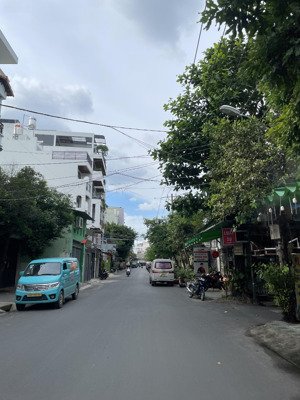 bán nhà 140m2, hẻm xe hơi đường huỳnh văn nghệ - sát mặt tiền - gần emart - nhỉnh 7 tỷ tl