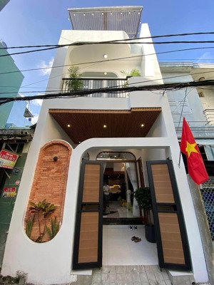 bán nhà đẹp nội thất xịn, xuân diệu, 76m2 x 3t x mt 4m, ngõ thông 10m ra phố, đi bộ ra hồ