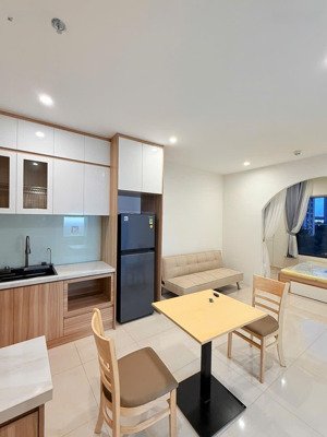 cho thuê siêu phẩm studio full nội thất tại origami - giá chỉ 6tr5,vào ở ngay không cần sắm gì!