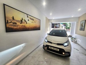 vị trí vàng - diện tích khủng - giá đầu tư nhà hoàng như tiếp- long biên 50m - 4 tầng - giá 209tr/m