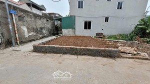 chính chủ bán lô góc 68 m2 thổ cư ô tô 7 chỗ đỗ cửa tại vân côn lh 
