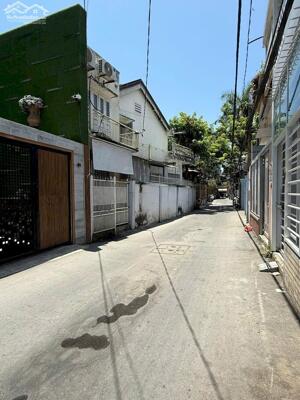  SIÊU RẺ _ HOÀNG DIỆU _ 2 TẦNG _ KIÊT 3.5 _ 40M2 đ _ GIÁ: 2,850 TỶ.