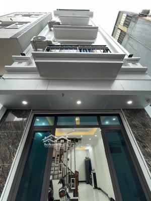 lạc long quân - vài bước ra hồ tây lộng gió - gần ô tô tránh - nhà dân xây kcbt chắc chắn 48m2x4t