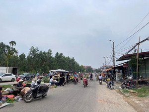 đất đẹp fun thổ cư ngay cạnh khu du lịch hồ đại lải