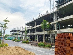 townhouse sát chợ bình chánh vị trí chiến lược, giá đi trước thời đại chỉ 19tr/m² sử dụng!