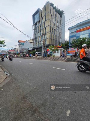 thanh lý lô góc 62m2 - 3pn + cấp phép xây cao tầng, khu phân lô đường rộng 20m nhỉnh 7 tỷ