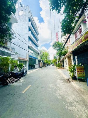 bán gấp nhà mặt phố nguyễn bá tuyển,hơn 23 tỷ, 145m2, 5 tầng, 12pn, 12wc giá tốt