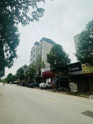 chính chủ cần bán gấp bán đất tặng nhà 2 tầng dv vạn phúc-măt đường nông quốc chấn - kinh doanh vip
