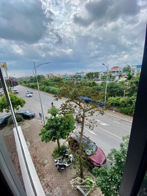 bán nhà mặt phố khu tđc p. thạch bàn, 30m3, dân xây 3 tầng, kinh doanh dòng tiền, ở sướng