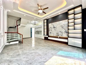 bán căn nhà xây mới độc lập ngõ 246a đà nẵng ngô quyền hải phòng. - dt: 50.1m2 x 3 tầng