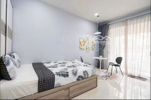 bán căn hộ galaxy 9 , quận 4 , dt 50m2 , 1pn giá 3,6ty . có sổ . lh : minh sang