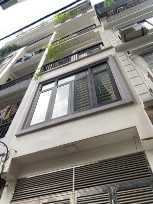 bán nhà - phố dương quảng hàm - 47m2 x 5t - ngõ 3m - ngõ thông - giá 11.9 tỷ.