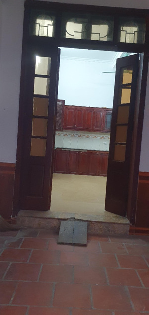 chỉ 12 tỷ có nhà 3 tầng mặt tiền 6m ngay tiểu học văn yên