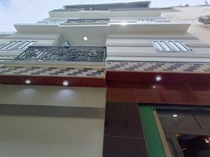 nhà bán có hoàn công tại lương văn can p15 q8