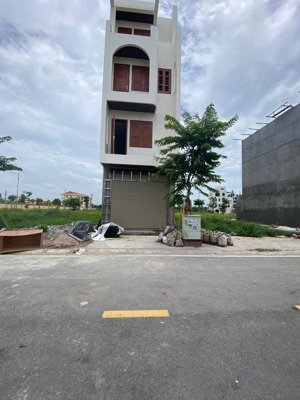 lô đất 73m² giá đầu tư chỉ 13.87 tỷ kđt phát triển mạnh, dân cư đông