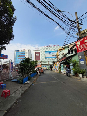 nhà mặt tiền kinh doanh đường xe tải thông vincom, ngã tư thủ đức, lê văn việt - 60m2 giá tốt