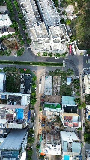 bán góc 2 mt lê văn quý - gần ngay phạm văn đồng, sơn trà