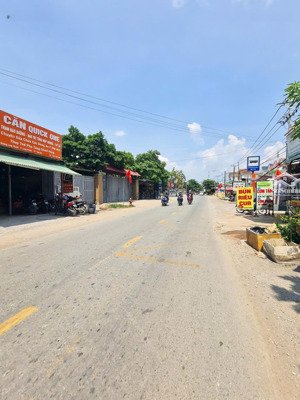 bán lô đất 246.6m2, 10x25, thổ cư 173.9m2, mặt tiền đ. long thuận, gần chợ long phước, quận 9