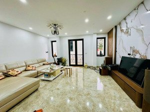 bán nhà phân lô phạm tuấn tài, dt 65m xây 5 tầng, ô tô tránh, thang máy , nội thất cao cấp