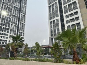 bán căn 2pn2wc block d citi alto, vừa nhận bàn giao, nhà mới tinh tươm