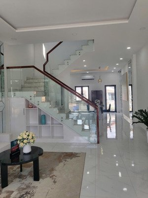 bán nhà biệt thự, liền kề tại hùng vương, 2,9 tỷ, 69m2, giá tốt, uy tín