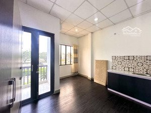 trải nghiệm tiện nghi căn hộ studio full nội thất - giá tốt tại vòng xoay bình triệu