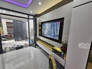 bán nhà trong ngõ 360 phố xã đàn thông sang ngõ thổ quan. nhà rộng ngõ đẹp gần phố