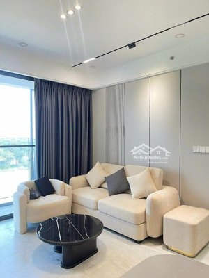 cần cho thuê nhanh căn hộ scenic valley, pmh q7 nhà đẹp, thuận tiện, giá hợp lí.