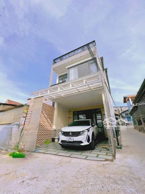 bán nhà mới xây đường nguyễn siêu, phường 7, đà lạt