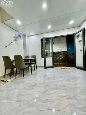 Nhà đẹp phân khúc 3 tỷ! Trương Đăng Quế phường 3 Gò Vấp 15m2 2lầu 2PN2WC