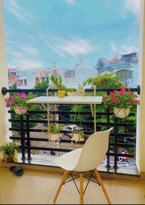 lô góc 2 mặt tiền shr công chứng ngay 13,6tỷ dòng tiền 30triệu/tháng