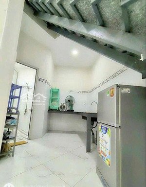 cho thuê nhà riêng view đẹp tại phạm văn bạch, 7,5 triệu, 50m2, tân bình, hcm