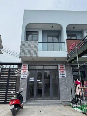 cho thuê nhà 1 lầu mặt tiền đường nguyễn tư nghiêm phường btt tp thủ đức