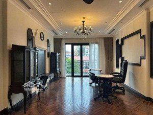 bán biệt thự vip mặt phố cao bá quát, diện tích 421 m,ba đình hà nội