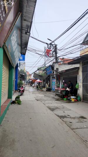 Mặt đường kinh doanh Sáp Mai, Võng La. Cực hiếm nhà bán