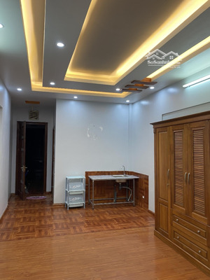 cho thuê nhà trọ ở khu nhà ở kd dịch vọng, cầu giấy, 4 triệu, 35 m2 hot!
