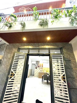 bán nhà nguyễn duy quận 8. (6x6) 2tầng, shr, hoàn công, 3pn, mới đẹp, ở ngay, chỉ 3 tỷ xxx