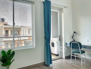 cho thuê phòng ban công, máy giặt riêng siêu tiện lợi ngay đường d5, bình thạnh.