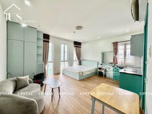 studio cửa sổ lớn, ban công xịn ngay điện biên phủ q10, cạnh bv bình dân, thang máy bảo vệ 24/7