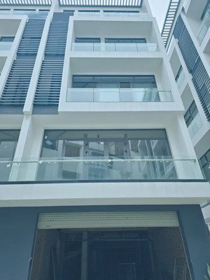 bán nhà nguyên hồng diện tích 72m, nhà 5 tầng mặt tiền 6m giá 40 tỷ ba đình hà nội