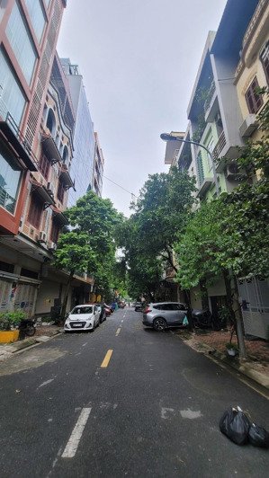 bán nhà lý thường kiệt hà đông dt 39m x 4tx mt 4,4m giá 13,7 tỷ có thương lượng
