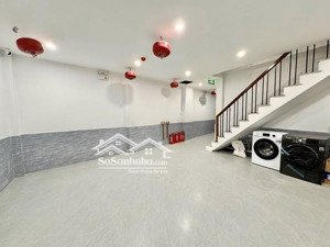 bán căn hộ dịch vụ: 48m2, 5 tầng, 9 phòng khép kín tại phố trần đại nghĩa, quận hai bà trưng