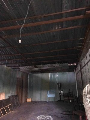cho thuê kho, nhà xưởng 130m2 tại s3 xưởng 130m2 tại s360 bến vân đồn, q4, hcm chỉ với 13 triệu vnd
