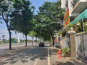BDS HVL LVCC: CHO THUÊ NHÀ 4 TẦNG THANG MÁY MTKD ĐỒNG VĂN CỐNG KHU 1 Q2 GIÁ TỐT