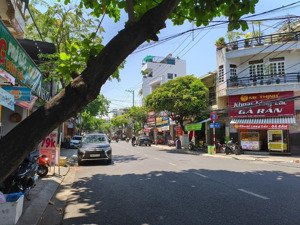 bán nhà 2 mặt tiền đẹp ngay đường quang trung - lộc thọ - nha trang