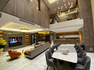 chính chủ bán giá thật căn 3 phòng ngủ 135m2 licogi 13 tower số 164 khuất duy tiến. giá 5.4 tỷ